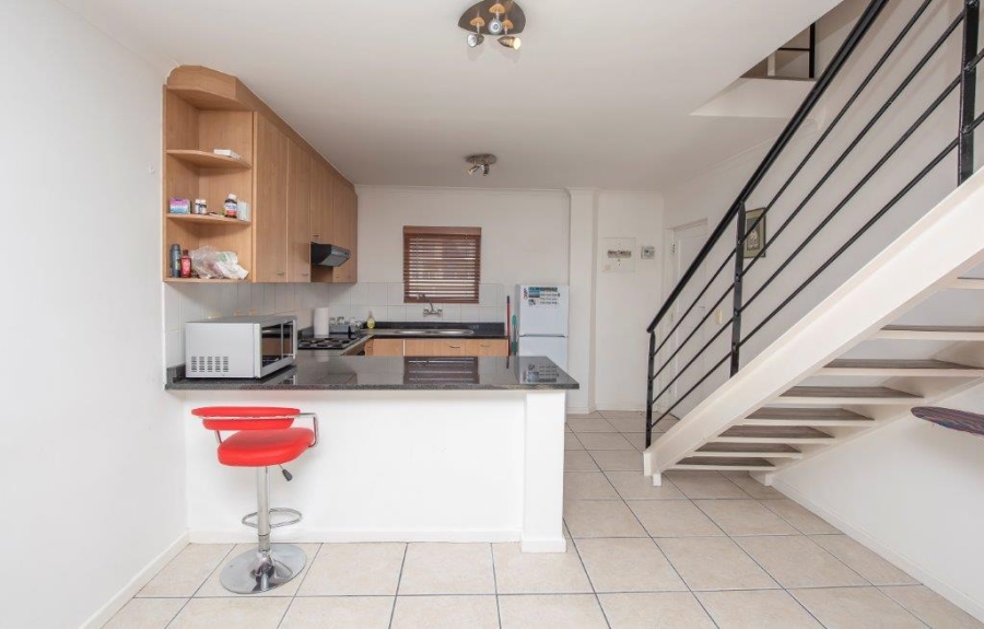 To Let 1 Bedroom Property for Rent in Century City Western Cape